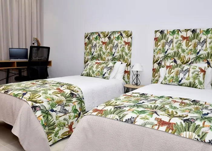 Bencomo Subset Apartment