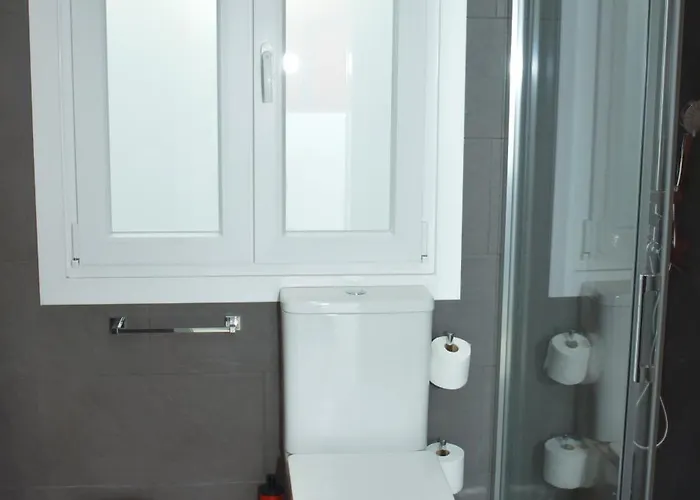 Daire Bencomo Subset